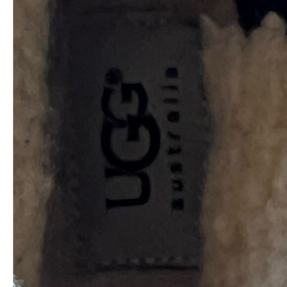 UGG Women’s Grandle Green Leather Shearling Lined Winter Boot Size US 8 - Picture 11 of 11